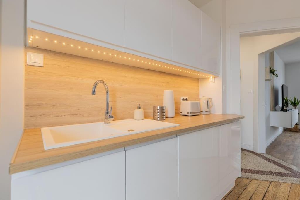 Apartamento Les Arenes, Metz Centre-Gare-Muse , 4 Pers Exterior foto